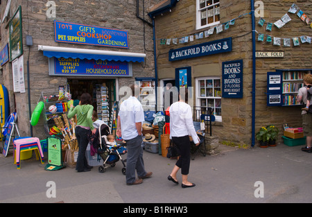 Backfold livres et cadeaux à Hay-on-Wye Powys Pays de Galles UK UE Banque D'Images