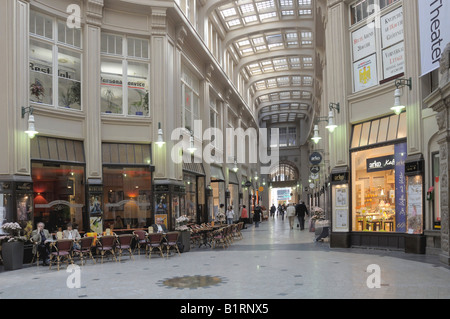 Maedlerpassage Shopping Centre, Leipzig, Saxe, Allemagne, Europe Banque D'Images