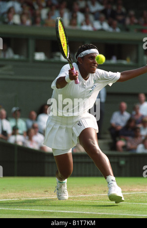 Zina Garrison Jackson sur le Court Central de Wimbledon 1993 Banque D'Images