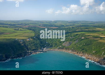 Lamorna Cove vue aérienne West Penwith Cornwall England GB Grande Bretagne UK Royaume-Uni Îles britanniques Europe Banque D'Images