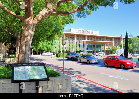 Entrée principale du Centre médical de l'Université Stanford à Palo Alto en Californie Banque D'Images