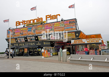 Britannia Pier front de Great Yarmouth Norfolk UK Banque D'Images