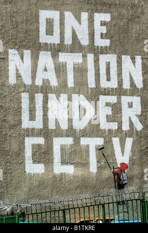 Une nation sous - CCTV attribué à l'artiste graffiti Banksy Banque D'Images