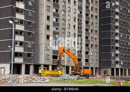 Démolition de maisons à plusieurs étages dans Gorbals Glasgow Banque D'Images