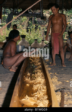 Les populations autochtones Embera Choco en Colombie Banque D'Images