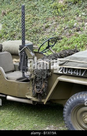 WW2 re-enactment avec 'American' soldats et véhicules quelque part dans le sud de l'Angleterre juste avant le D-Day. Banque D'Images