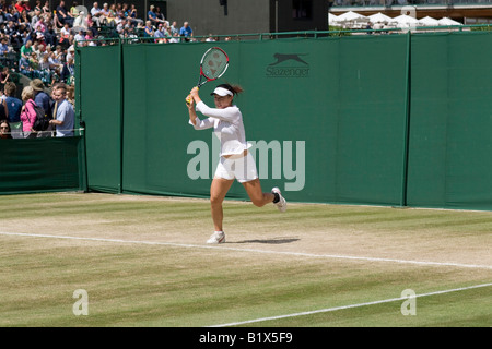 La star du tennis chinois Jie Zheng en action Banque D'Images