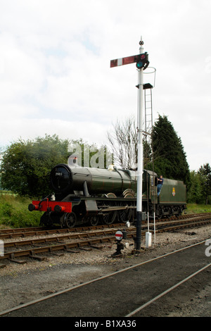 Locomotive vapeur le Foremarke Hall moteur à Toddington dans les Cotswolds Gloucestershire Angleterre La seule préservation en 79XX Banque D'Images