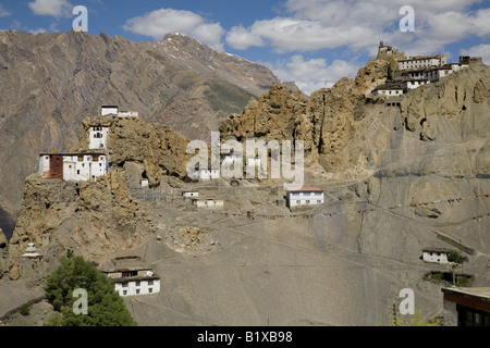 Avis de Dhankar village (3890m), monastère et fort. La vallée de Spiti, Himachal Pradesh. L'Inde, l'Asie. Banque D'Images
