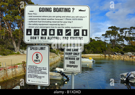 Signes d'alerte maritime de Tasmanie Banque D'Images