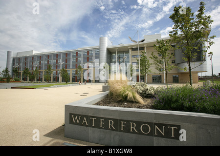 Ville de Doncaster, Angleterre. Doncaster College Campus Waterfront aussi connu sous le moyeu. Banque D'Images