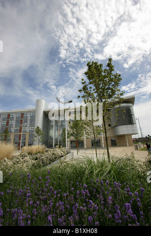 Ville de Doncaster, Angleterre. Doncaster College Campus Waterfront aussi connu sous le moyeu. Banque D'Images