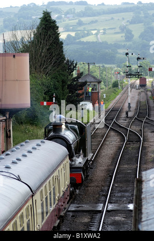 Locomotive vapeur le Foremarke Hall moteur à Toddington dans les Cotswolds Gloucestershire Angleterre La seule préservation en 79XX Banque D'Images