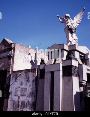 Élaborer des mausolées de marbre dans La Recoleta Cemetery Buenos Aires Argentine Banque D'Images