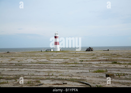 Les crêtes du bardeau et phare sur Orford Ness, Suffolk Banque D'Images