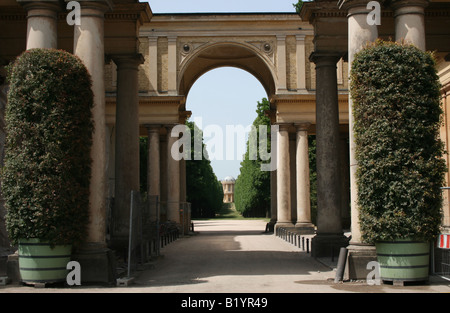 Château de l'Orangerie parc Sanssouci Potsdam Allemagne Mai 2008 Banque D'Images