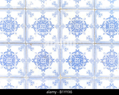 Blanc et bleu typique de carreaux en céramique portugaise appelés Azulejos Banque D'Images