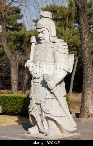 Statue d'un officier militaire sur Spirit of Way, à l'emplacement des Tombeaux Ming Changling Beijing Chine Banque D'Images