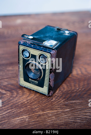 Vintage 'fort' Brownie camera Banque D'Images