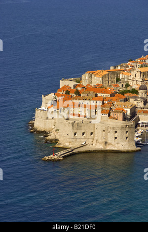 La vieille ville de Dubrovnik, ville historique fortifiée sur l'Adriatique Banque D'Images