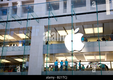 Apple Iphone 3G sera en vente en Australie à l'apple store de la rue George, Sydney Banque D'Images