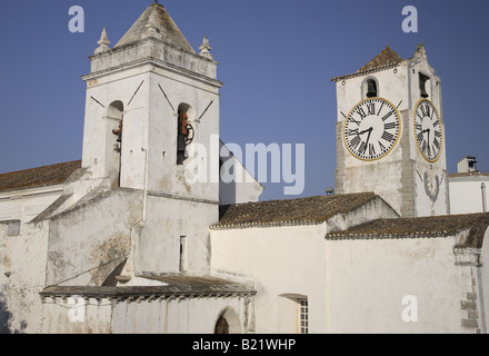 Tour de l'horloge, St Maria de l'église du château, Tavira, Algarve, Portugal Banque D'Images