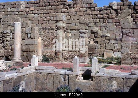 Ruines Romaines de Timgad Algérie Afrique du Nord UN UNESCO World Heritage Centre Timgad se trouve sur le versant nord de l'Aurès mountain vues Banque D'Images