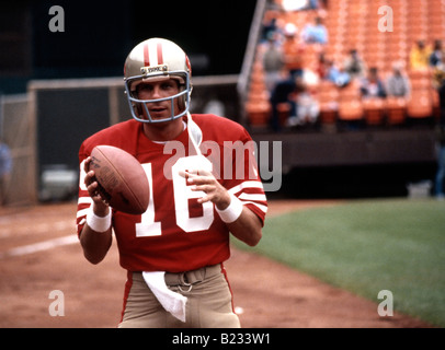 Joe Montana, star quarterback des San Francisco Quarante Niners et Temple de la renommée de la NFL - unique photo Banque D'Images