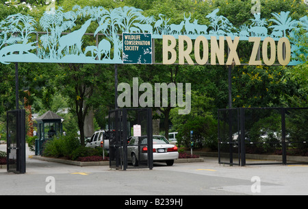 Entrée du zoo du Bronx Banque D'Images