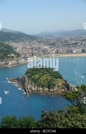 Portrait de l'île en mer, l'île de Santa Clara, San Sebastian, Espagne Banque D'Images