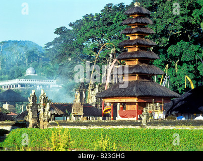 Temple de pura Ulun Danu île de Bali en Indonésie Banque D'Images