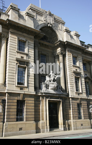 Ville de Kingston Upon Hull, Angleterre. Vue de la Guildhall (ancien Palais de Justice) l'architecture à Hull's Alfred Gelder Street. Banque D'Images