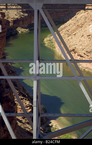 Détail de Navajo Bridge la structure sur la rivière Colorado près de Lee s'Arizona Ferry en Canyon Grand Canyon National Park Banque D'Images