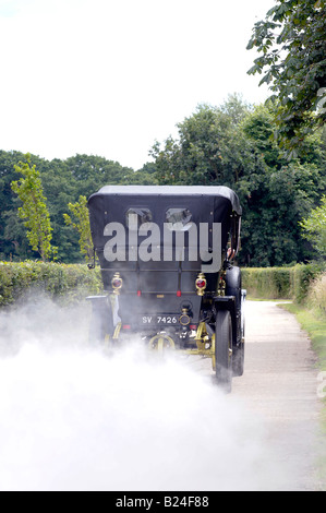 1911 Stanley voiture à vapeur donnant des promenades à la journée portes ouvertes pour dévoiler l'inspiration à vapeur britannique land speed challenge location Banque D'Images