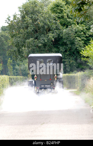 1911 Stanley voiture à vapeur donnant des promenades à la journée portes ouvertes pour dévoiler l'inspiration à vapeur britannique land speed challenge location Banque D'Images