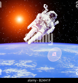 L'astronaute de la NASA Bruce McCandless II sans attache flottant à partir de la navette spatiale Challenger modifié numériquement Banque D'Images