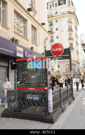 Entrace au métro ('Subte') à Buenos Aires, Argentine Banque D'Images