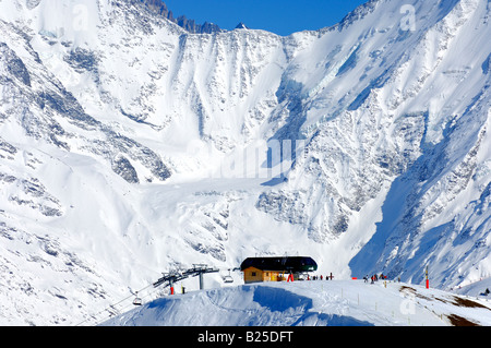 Station de ski Saint Gervais au pied du massif du Mont Blanc, Saint Gervais, Haute Savoie, France Banque D'Images