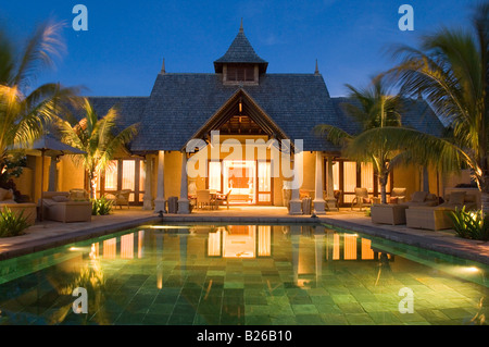 L'hôtel de luxe Taj Exotica Resort & Spa, villa présidentielle avec piscine, Maurice Banque D'Images