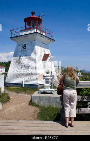 Lighthouse Cape Enragé Baie de Fundy, Nouveau-Brunswick Banque D'Images