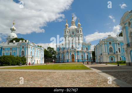 Cathédrale de Smolny à Saint-Pétersbourg Banque D'Images