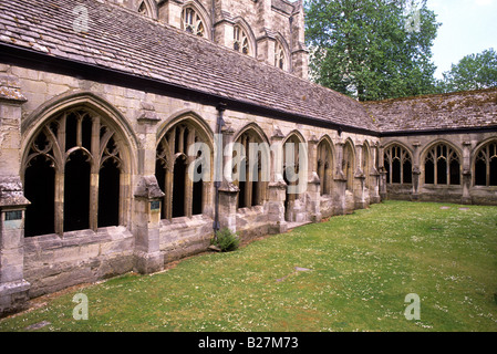 Winchester College Cloisters Hampshire école monastique médiévale arcade England UK Banque D'Images