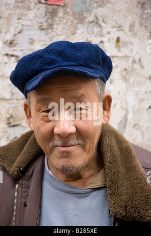 L'homme chinois dans la vieille ville de Xingping Chine Fuli Banque D'Images