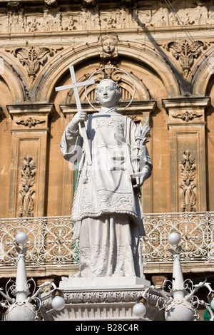 Statue Place de la victoire de La Valette Malte Vittoriosa Banque D'Images