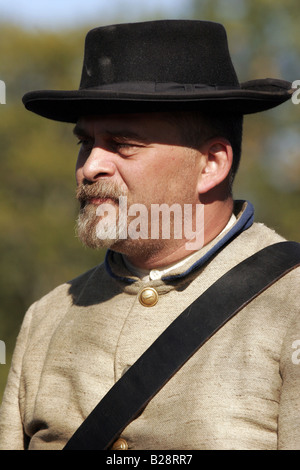 Un portrait d'un soldat confédéré lors d'une reconstitution de la guerre civile Banque D'Images