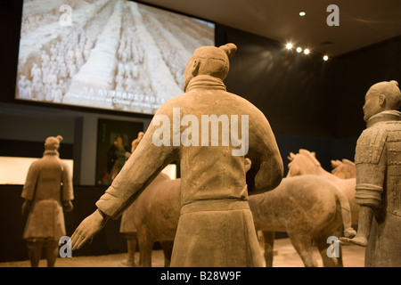 Terre cuite sur l'affichage dans le musée d'histoire de Shaanxi Xian Chine Banque D'Images