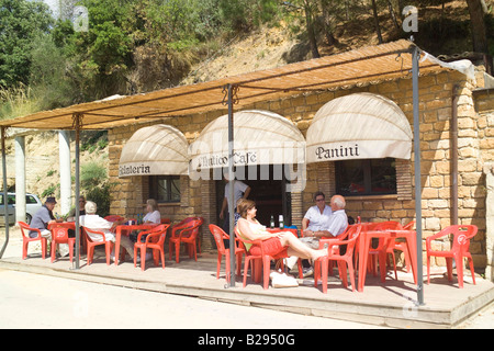 Café à la Villa Romana del Casale près de Piazza Armerina Sicile Banque D'Images