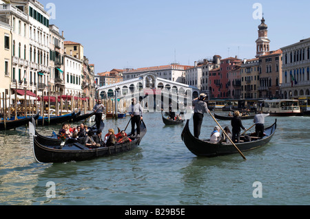 Grand Canal Venise Italie Date 13 04 2008 réf : ZB636 1126520020 CRÉDIT OBLIGATOIRE Sem - Allemand Photos du Monde Banque D'Images