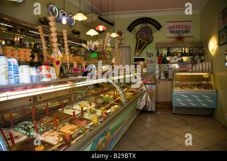 Gelateria Caribia 13 Via Rinaldini Sienne Toscane Italie Europe Banque D'Images