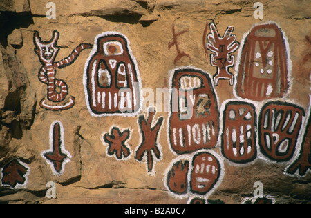 Peintures de Roche sur le grand village de Songo vault Pays Dogon MALI Banque D'Images